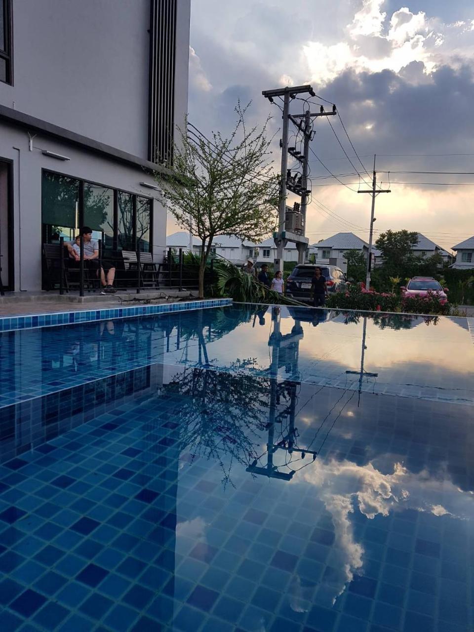 Bangkok Boutique Resort Rangsit Pathum Thani Eksteriør bilde